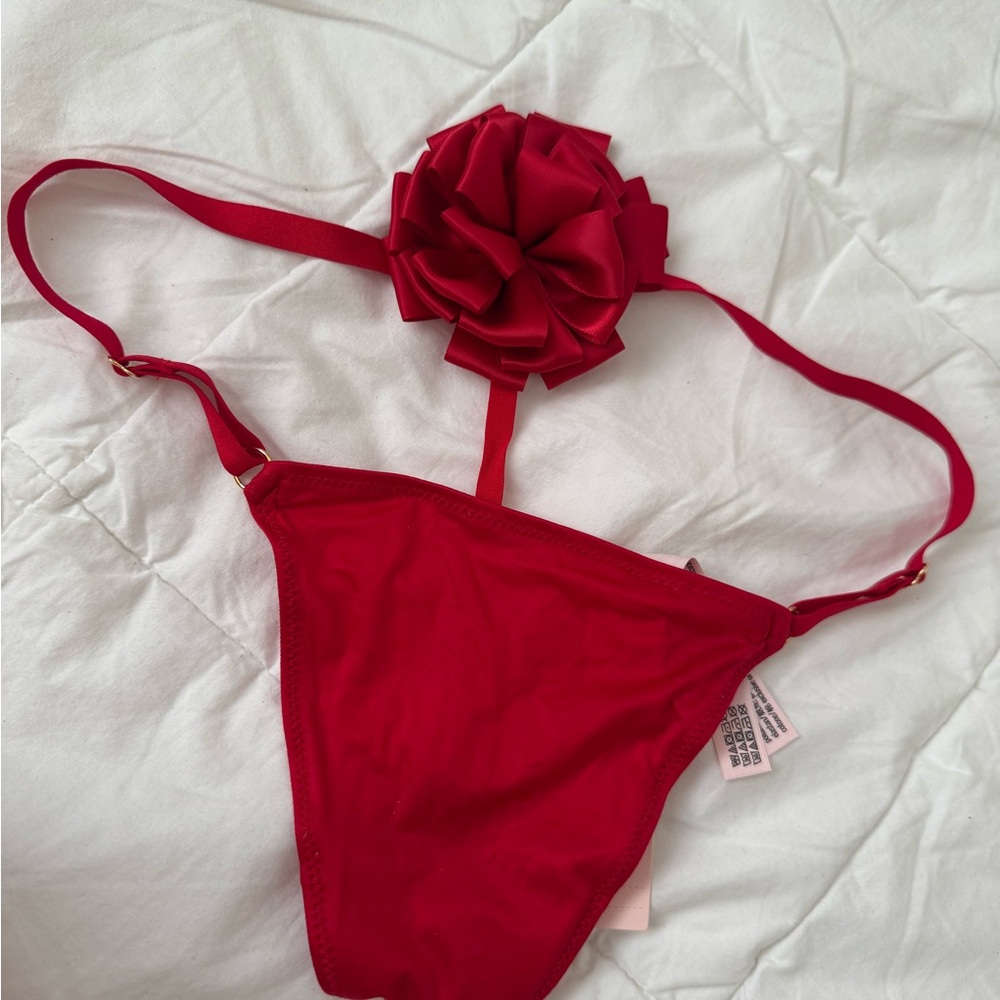 Limited Edition Victoria Secret Red Bow V-String - Picture 2 of 2